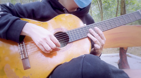 Minh Vương M4U là F1 COVID-19, vào khu cách ly vẫn lạc quan quay MV - Ảnh 3. Minh Vương M4U là F1 COVID-19, vào khu cách ly vẫn lạc quan quay MV - Ảnh 3.