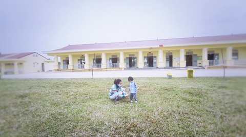 Minh Vương M4U là F1 COVID-19, vào khu cách ly vẫn lạc quan quay MV - Ảnh 2. Minh Vương M4U là F1 COVID-19, vào khu cách ly vẫn lạc quan quay MV - Ảnh 2.