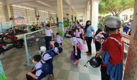 Cần Thơ cho học sinh mầm non nghỉ học sau Tết, trung học học trực tuyến - Ảnh 1. Cần Thơ cho học sinh mầm non nghỉ học sau Tết, trung học học trực tuyến - Ảnh 1.