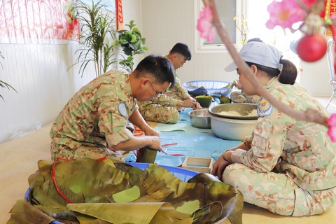 Tết ở bệnh viện dã chiến 2.2 Việt Nam tại Nam Sudan: Hồi hộp chờ gạo nếp - Ảnh 1. Tết ở bệnh viện dã chiến 2.2 Việt Nam tại Nam Sudan: Hồi hộp chờ gạo nếp - Ảnh 1.