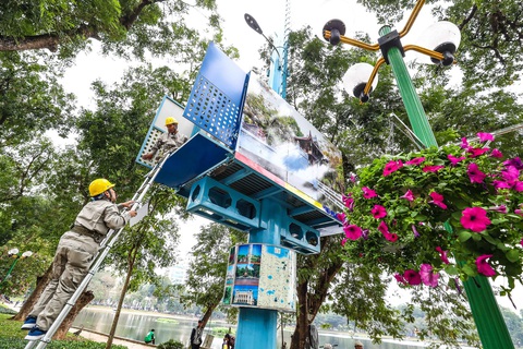 Nhà mạng di động sẵn sàng phục vụ đón Tết, chú trọng vùng dịch - Ảnh 1. Nhà mạng di động sẵn sàng phục vụ đón Tết, chú trọng vùng dịch - Ảnh 1.