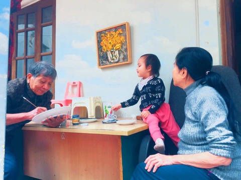 Người con ‘tội tình’ của Nguyễn Huy Thiệp: Không khóc ở xóm Cò - Ảnh 2. Người con ‘tội tình’ của Nguyễn Huy Thiệp: Không khóc ở xóm Cò - Ảnh 2.