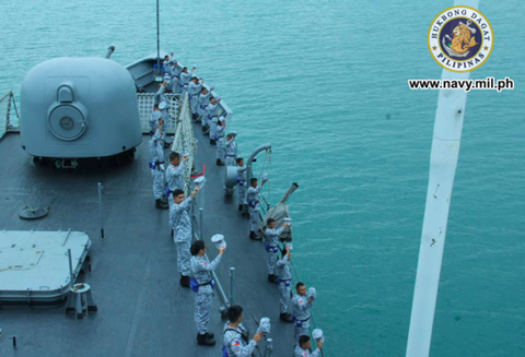 Philippines tăng thêm hiện diện hải quân ở Biển Đông để bảo vệ ngư dân mình - Ảnh 1. Philippines tăng thêm hiện diện hải quân ở Biển Đông để bảo vệ ngư dân mình - Ảnh 1.