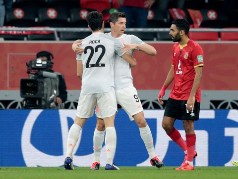 Lewandowski đưa Bayern Munich vào chung kết FIFA Club World Cup - Ảnh 2. Lewandowski đưa Bayern Munich vào chung kết FIFA Club World Cup - Ảnh 2.