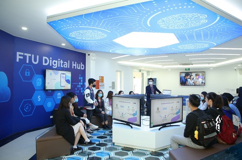MB – FTU Digital Hub góp phần mở ra trải nghiệm số cho sinh viên Ngoại thương - Ảnh 3. MB – FTU Digital Hub góp phần mở ra trải nghiệm số cho sinh viên Ngoại thương - Ảnh 3.