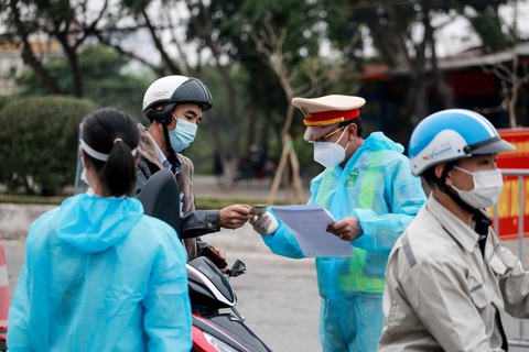 Hải Dương tạm dừng chợ, phong tỏa khu dân cư có ca mắc COVID-19 - Ảnh 1. Hải Dương tạm dừng chợ, phong tỏa khu dân cư có ca mắc COVID-19 - Ảnh 1.