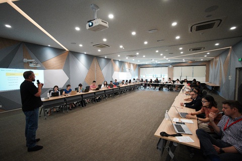 Nhiều người chọn học MBA trong nước thời COVID-19 - Ảnh 3. Nhiều người chọn học MBA trong nước thời COVID-19 - Ảnh 3.