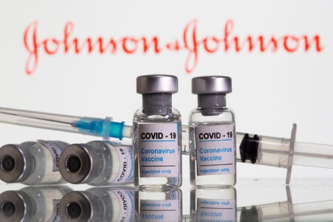 Vắc xin COVID-19 J&J được chọn, thêm 1 tỉ liều trong năm nay - Ảnh 1. Vắc xin COVID-19 J&J được chọn, thêm 1 tỉ liều trong năm nay - Ảnh 1.