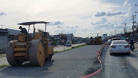 ĐBSCL khó đón đại bàng nếu không đột phá về giao thông, nguồn nhân lực và chính sách ưu đãi - Ảnh 3. ĐBSCL khó đón đại bàng nếu không đột phá về giao thông, nguồn nhân lực và chính sách ưu đãi - Ảnh 3.