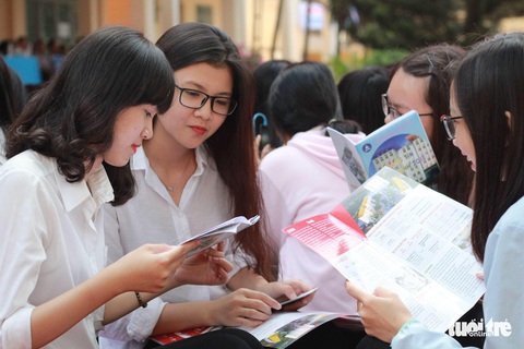 Sáng nay 13-3 tư vấn tuyển sinh hướng nghiệp tại Đắk Lắk - Ảnh 1. Sáng nay 13-3 tư vấn tuyển sinh hướng nghiệp tại Đắk Lắk - Ảnh 1.