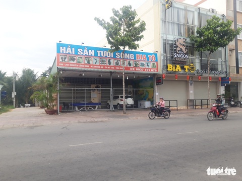 Truy bắt nhóm chém tổn thương cột sống, liệt 2 chân người tại quán nhậu - Ảnh 1. Truy bắt nhóm chém tổn thương cột sống, liệt 2 chân người tại quán nhậu - Ảnh 1.