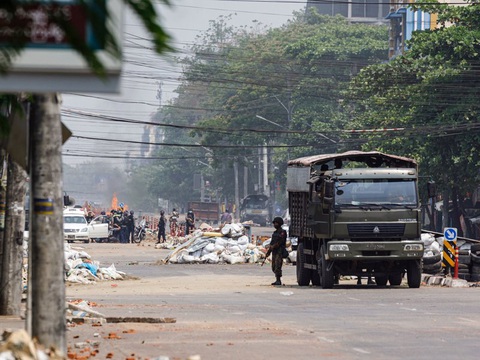 Mỹ cho 1.600 công dân Myanmar đang ở Mỹ tiếp tục ở lại - Ảnh 1. Mỹ cho 1.600 công dân Myanmar đang ở Mỹ tiếp tục ở lại - Ảnh 1.