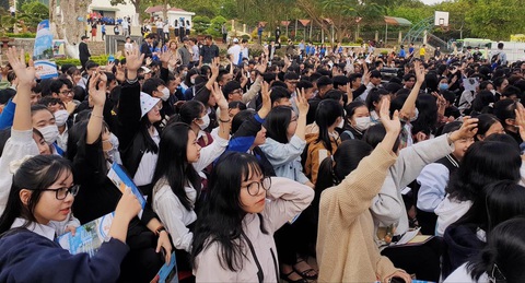 Đề thi tốt nghiệp THPT 2021: phù hợp với chương trình giảm tải - Ảnh 4. Đề thi tốt nghiệp THPT 2021: phù hợp với chương trình giảm tải - Ảnh 4.