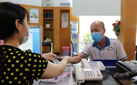 Gần 164.300 lượt đóng góp cho chương trình góp vắc xin COVID-19 của Tuổi Trẻ - Ảnh 2. Gần 164.300 lượt đóng góp cho chương trình góp vắc xin COVID-19 của Tuổi Trẻ - Ảnh 2.