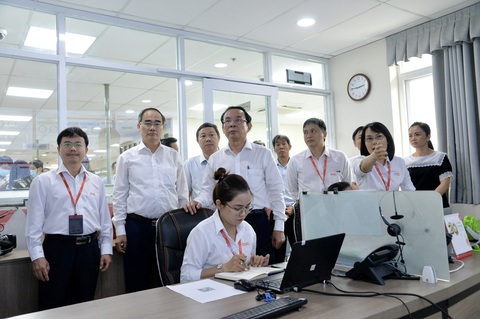 Lãnh đạo TP.HCM thăm Công viên phần mềm Quang Trung - Ảnh 4. Lãnh đạo TP.HCM thăm Công viên phần mềm Quang Trung - Ảnh 4.