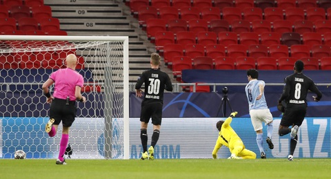 Man City dễ dàng ghi tên vào tứ kết Champions League - Ảnh 2. Man City dễ dàng ghi tên vào tứ kết Champions League - Ảnh 2.