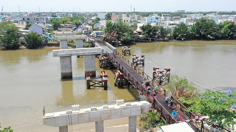 Cầu Long Kiểng, TP.HCM: Chờ 20 năm và tiếp tục... chờ - Ảnh 1. Cầu Long Kiểng, TP.HCM: Chờ 20 năm và tiếp tục... chờ - Ảnh 1.