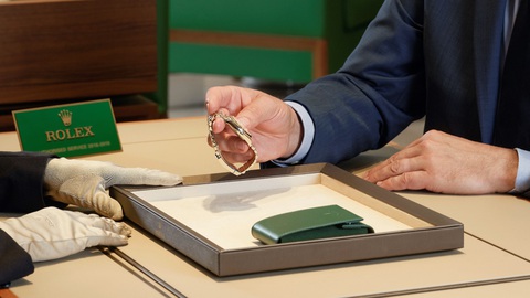 Rolex World Service: khi bảo dưỡng đồng hồ là một nghệ thuật - Ảnh 1. Rolex World Service: khi bảo dưỡng đồng hồ là một nghệ thuật - Ảnh 1.