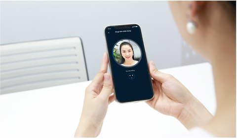 VietinBank triển khai định danh khách hàng trực tuyến eKYC - Ảnh 1. VietinBank triển khai định danh khách hàng trực tuyến eKYC - Ảnh 1.