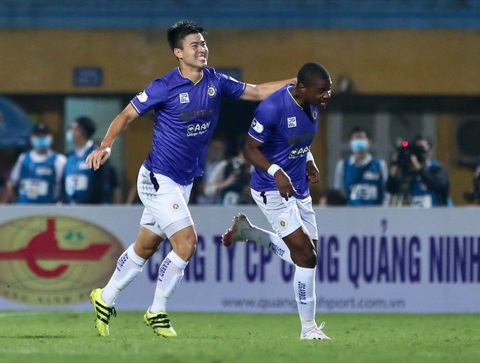 Thắng Thanh Hóa, CLB Hà Nội trở lại mạnh mẽ - Ảnh 1. Thắng Thanh Hóa, CLB Hà Nội trở lại mạnh mẽ - Ảnh 1.