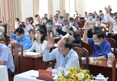 TP.HCM có 15 đại biểu tái cử đại biểu Quốc hội khóa XV - Ảnh 1. TP.HCM có 15 đại biểu tái cử đại biểu Quốc hội khóa XV - Ảnh 1.