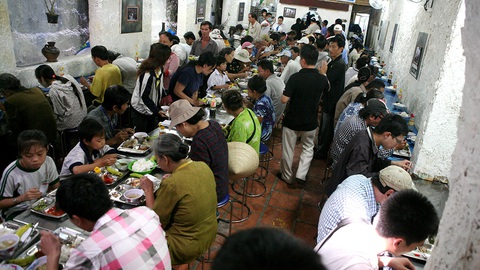Sài Gòn bao dung - TP.HCM nghĩa tình: Sài Gòn, tôi ghét nhiều thứ lắm! - Ảnh 1. Sài Gòn bao dung - TP.HCM nghĩa tình: Sài Gòn, tôi ghét nhiều thứ lắm! - Ảnh 1.