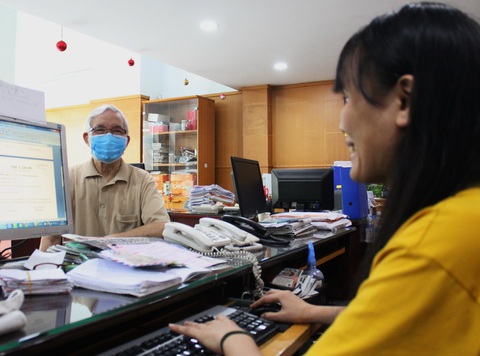 Sẻ lương hưu, bớt phần ăn... cùng góp vắc xin! - Ảnh 3. Sẻ lương hưu, bớt phần ăn... cùng góp vắc xin! - Ảnh 3.