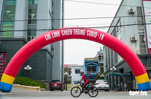 TP Chí Linh nôn nao trước thời điểm gỡ bỏ phong tỏa - Ảnh 1. TP Chí Linh nôn nao trước thời điểm gỡ bỏ phong tỏa - Ảnh 1.