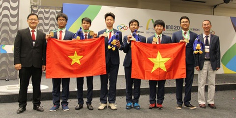 Hậu trường thi Olympic quốc tế - những chuyện chưa kể - Kỳ 2: Thước đo niềm say mê - Ảnh 1. Hậu trường thi Olympic quốc tế - những chuyện chưa kể - Kỳ 2: Thước đo niềm say mê - Ảnh 1.