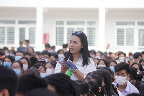 Cần lưu ý về độ khó của đề thi tốt nghiệp THPT năm 2021 - Ảnh 1. Cần lưu ý về độ khó của đề thi tốt nghiệp THPT năm 2021 - Ảnh 1.