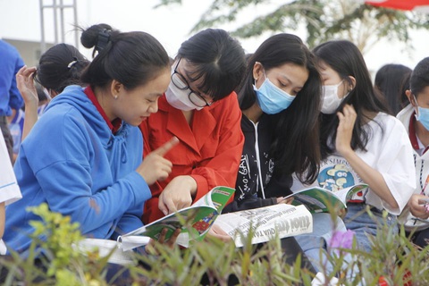 Cần lưu ý về độ khó của đề thi tốt nghiệp THPT năm 2021 - Ảnh 4. Cần lưu ý về độ khó của đề thi tốt nghiệp THPT năm 2021 - Ảnh 4.