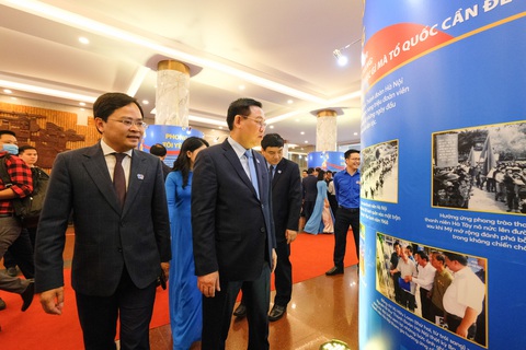 Thành đoàn Hà Nội đón nhận Huân chương Lao động hạng nhất - Ảnh 2. Thành đoàn Hà Nội đón nhận Huân chương Lao động hạng nhất - Ảnh 2.