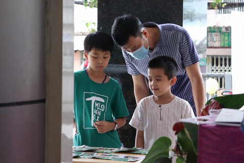 Đổi cũ lấy mới giúp trẻ em khó khăn - Ảnh 7. Đổi cũ lấy mới giúp trẻ em khó khăn - Ảnh 7.