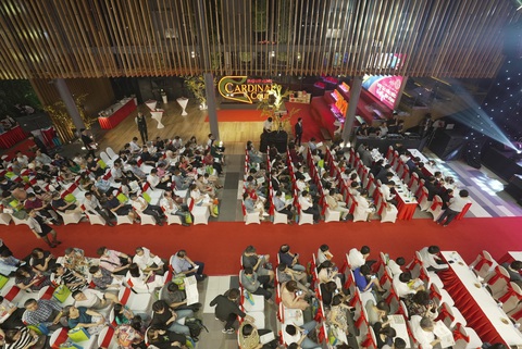 Căn hộ mẫu dự án Cardinal Court mở cửa đón khách tham quan - Ảnh 1. Căn hộ mẫu dự án Cardinal Court mở cửa đón khách tham quan - Ảnh 1.