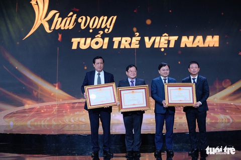Gương mặt trẻ Việt Nam: Những viên gạch hồng dựng thành lũy chống dịch - Ảnh 8. Gương mặt trẻ Việt Nam: Những viên gạch hồng dựng thành lũy chống dịch - Ảnh 8.