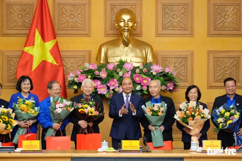 Thủ tướng: Làm công tác Đoàn, học được phần mềm ứng xử - Ảnh 3. Thủ tướng: Làm công tác Đoàn, học được phần mềm ứng xử - Ảnh 3.