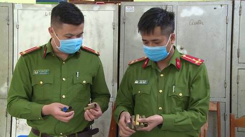 Sau tranh cãi, chủ tiệc sinh nhật rủ bạn xách súng đi bắn trả thù - Ảnh 2. Sau tranh cãi, chủ tiệc sinh nhật rủ bạn xách súng đi bắn trả thù - Ảnh 2.