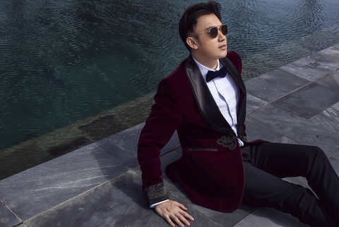 Dương Triệu Vũ làm live show kích cầu du lịch Hội An - Ảnh 2. Dương Triệu Vũ làm live show kích cầu du lịch Hội An - Ảnh 2.