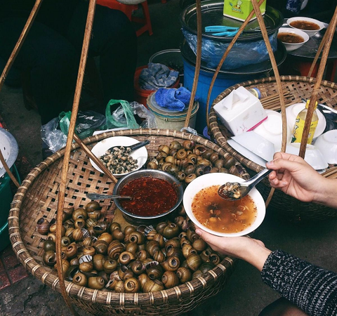 Sài Gòn cách Hà Nội 2 giờ bay và nỗi nhớ qua những món ăn - Ảnh 3. Sài Gòn cách Hà Nội 2 giờ bay và nỗi nhớ qua những món ăn - Ảnh 3.