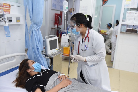 Không khám vẫn nhận thông báo được thanh toán bảo hiểm y tế - Ảnh 1. Không khám vẫn nhận thông báo được thanh toán bảo hiểm y tế - Ảnh 1.