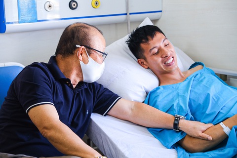 Hoàng Thịnh có thể không phải trả chi phí chữa trị cho Hùng Dũng - Ảnh 2. Hoàng Thịnh có thể không phải trả chi phí chữa trị cho Hùng Dũng - Ảnh 2.
