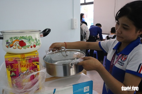 Ngôi nhà hạnh phúc cho nữ sinh viên khó khăn - Ảnh 6. Ngôi nhà hạnh phúc cho nữ sinh viên khó khăn - Ảnh 6.