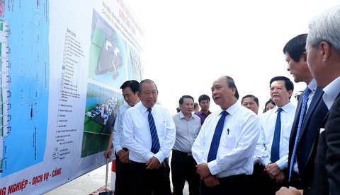 Quốc hội khóa XIV (2016-2021): Đặt nền móng xây dựng Việt Nam hùng cường - Ảnh 3. Quốc hội khóa XIV (2016-2021): Đặt nền móng xây dựng Việt Nam hùng cường - Ảnh 3.