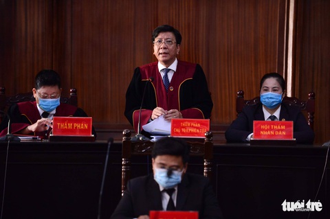Vụ bà Bạch Diệp: tòa trả hồ sơ, yêu cầu điều tra bổ sung 8 điểm - Ảnh 2. Vụ bà Bạch Diệp: tòa trả hồ sơ, yêu cầu điều tra bổ sung 8 điểm - Ảnh 2.