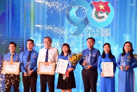 Khi dấn thân trở thành lẽ sống của thanh niên - Ảnh 1. Khi dấn thân trở thành lẽ sống của thanh niên - Ảnh 1.