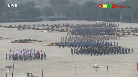 Lãnh đạo quân đội Myanmar hứa có bầu cử dân chủ, bảo vệ dân - Ảnh 1. Lãnh đạo quân đội Myanmar hứa có bầu cử dân chủ, bảo vệ dân - Ảnh 1.