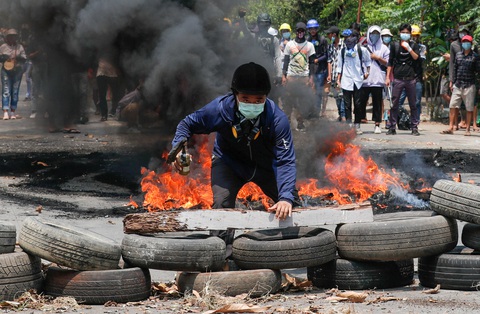 Myanmar ngày đẫm máu: Hơn 91 người biểu tình thiệt mạng - Ảnh 1. Myanmar ngày đẫm máu: Hơn 91 người biểu tình thiệt mạng - Ảnh 1.