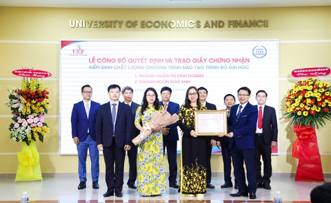 Thêm 2 ngành học của UEF đạt chuẩn kiểm định chất lượng đào tạo - Ảnh 1. Thêm 2 ngành học của UEF đạt chuẩn kiểm định chất lượng đào tạo - Ảnh 1.