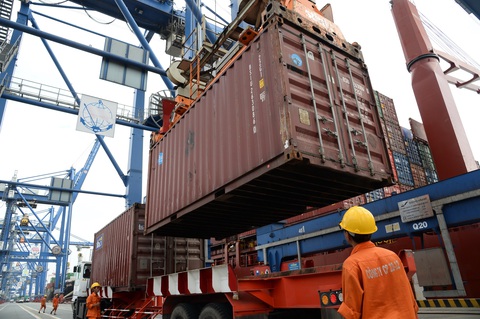 Cước cao và thiếu container lạnh, hai bộ tìm cách xuất khẩu nông sản qua đường biển - Ảnh 1. Cước cao và thiếu container lạnh, hai bộ tìm cách xuất khẩu nông sản qua đường biển - Ảnh 1.