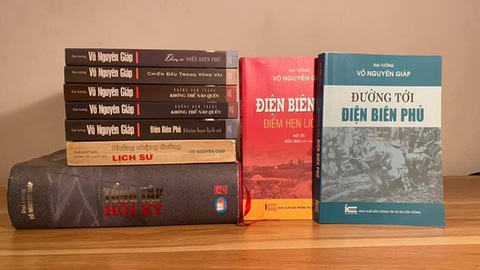 Bản quyền hồi ký đại tướng Võ Nguyên Giáp: Ứng xử thế nào cho phải? - Ảnh 1. Bản quyền hồi ký đại tướng Võ Nguyên Giáp: Ứng xử thế nào cho phải? - Ảnh 1.